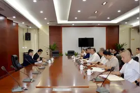 福建高院党组成员、政治部主任赵明到莆田调研指导工作图片