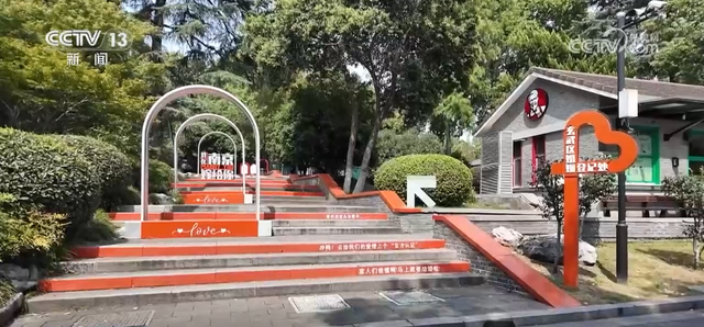 七夕仪式感满满！各地迎来结婚登记小高峰 特色登记点成为浪漫打卡地