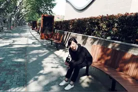 著名当代诗人梁小曼病逝，年仅50岁图片