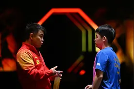 （体育）乒乓球——WTT中国大满贯：林诗栋晋级四强(2)图片