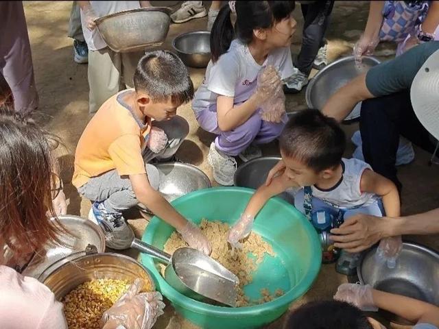 暑假遛娃新姿势！星湖暑期亲子研学盛宴：仙鹤、萌宠、虫趣全解锁～