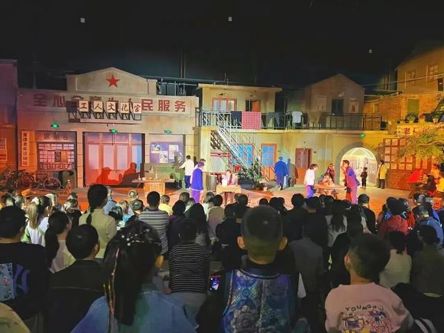 敖包相会，星光璀璨 | 国庆假期敕勒川星光里迎来游客潮
