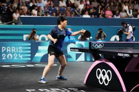连线将对阵孙颖莎的61岁老将倪夏莲：多赢一分就已经很幸福图片