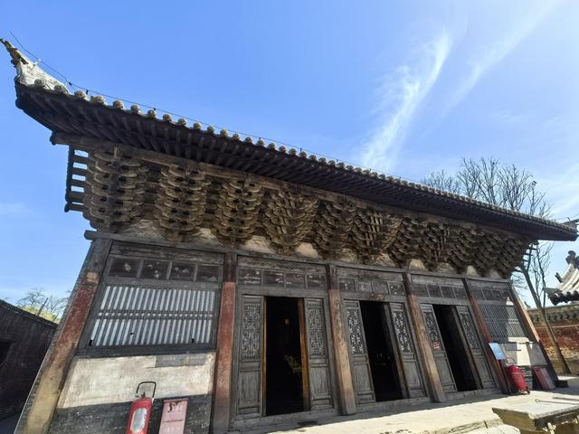 长治传真｜五凤楼：古建“圈粉”带火一片好风光