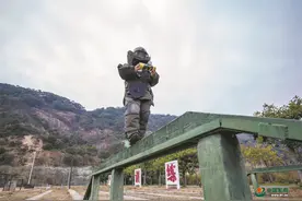 平凡的战位 奋斗的青春丨排爆手的平凡刻度图片