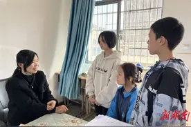 最美教师|朱红叶：三尺讲台，是我无悔的选择图片