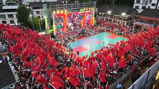 IP贵州，8月份已经盖起了羽绒被