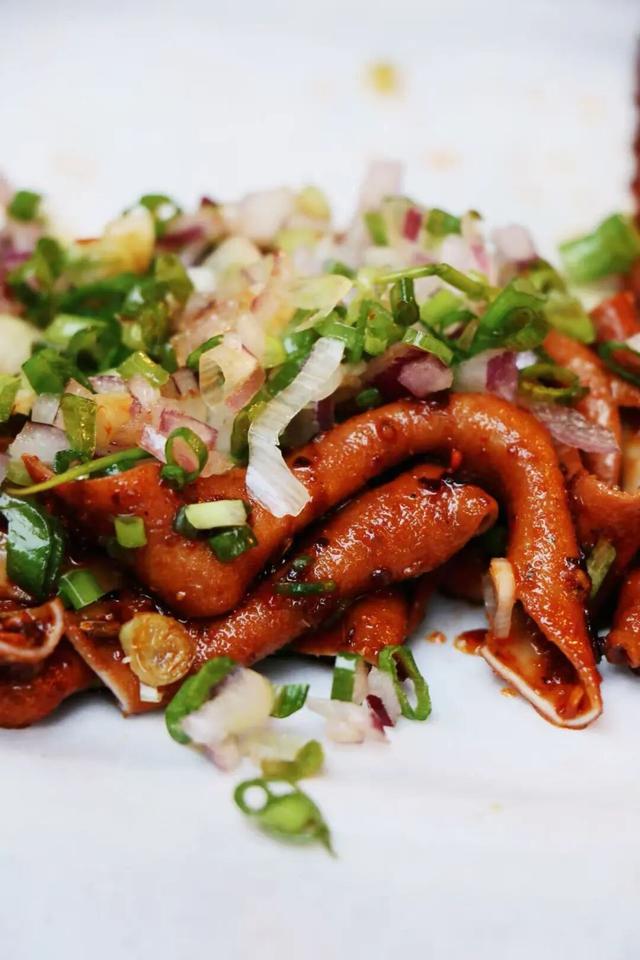 一年逛两次莲花西路，每次都有新感觉