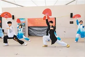 澳大利亚太极技术研究学院钟维康——把中华武术瑰宝传承下去（侨界关注）图片