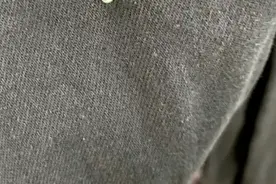 一出现就是14颗？别碰！很多人衣服上都有…...图片