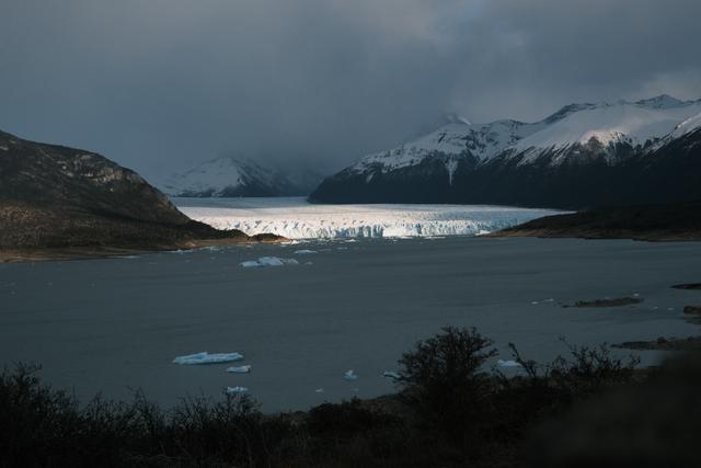 行摄拉美｜莫雷诺冰川——地球另一端跳动的“蓝色心脏”