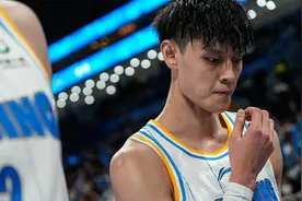 腰伤在5月就埋下隐患，曾凡博回归首钢先以康复为主图片