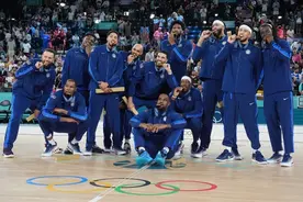 势不可挡！美国男篮达成奥运会五连冠图片