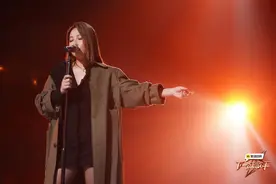 黄丽玲全新加盟《下一战歌手》，伯远演绎周华健经典歌曲《刀剑如梦》图片
