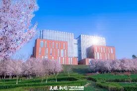 安顺职业技术学院：舞台演绎“三线”精神 职教书写“双高”答卷图片