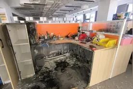 暴晒后起火，这个东西很多家庭都有！快自查！图片