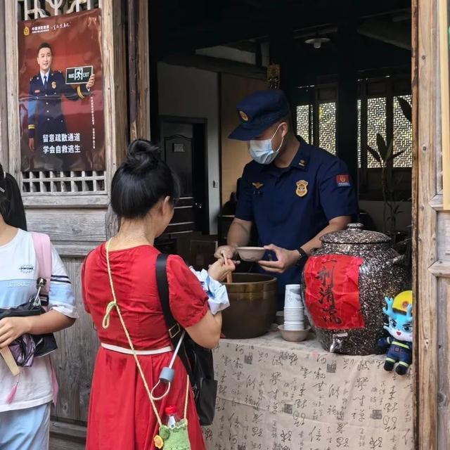 古镇消夏节，送清凉消防公益集市来袭！