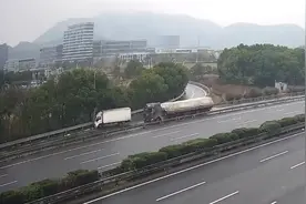 “滑”不及防，雨雪天开高速要小心，杭州高速交警给出提醒图片