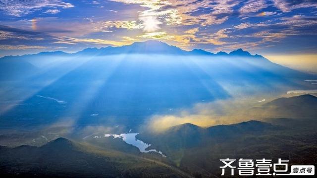 秀山东|山与城的和鸣