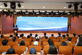 这一站，上海对外经贸大学！图片