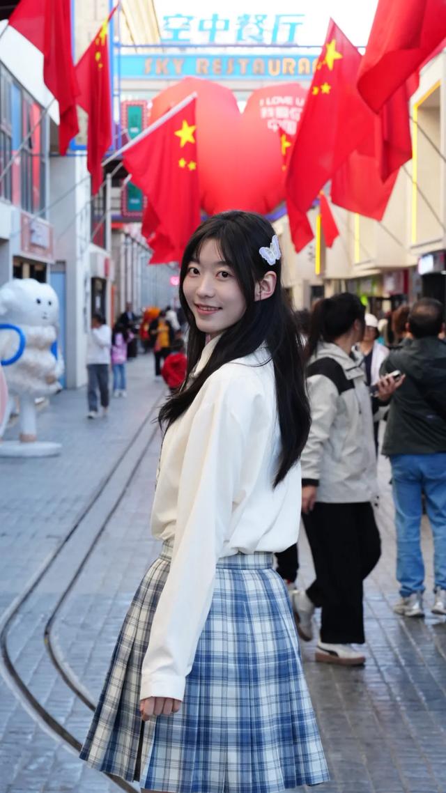 免费！康巴什绝美旅拍照片 你拿到了吗？