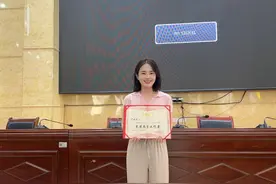 带着感情与责任，湖南这位高校教育工作者开创了学校人事工作新局面图片