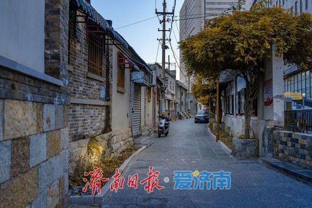 一年四季 泉在济南丨济南西城根街：老街韵味悠长，西城墙遗址彰显历史文化底蕴