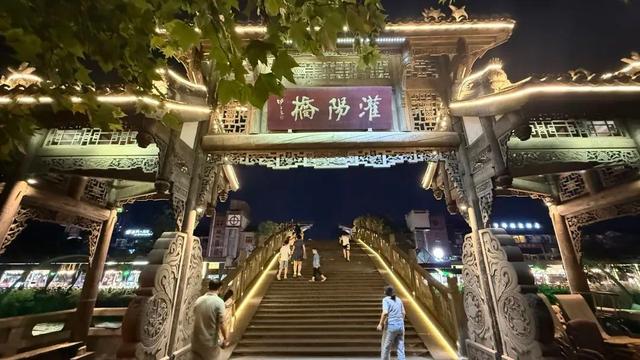 流光溢彩！“幸福安逸城”又添夏夜新图景