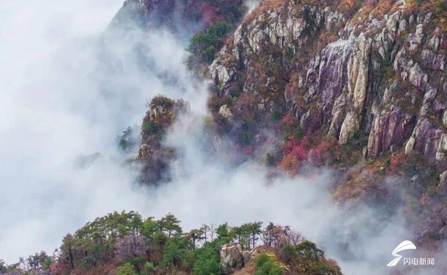 组图丨岱宗秋深 云涛漫染“仙”气十足