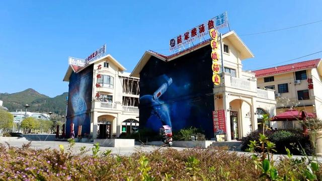 平塘：天文元素齐聚中国天眼景区添风采