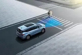 近日冲上热搜的AEB是什么？它是如何工作的？图片