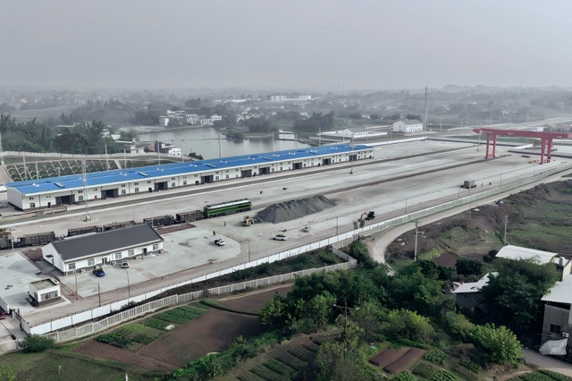 桥隧通南北·客货畅山海