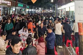 筵开1600桌，宝安西乡北帝“三月三”千岁盆菜宴开席图片