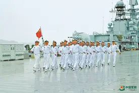 一组战歌的意蕴与回响图片