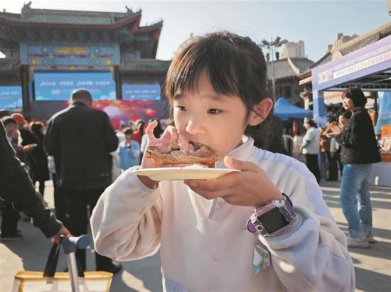 共和特产飘香兰州老街