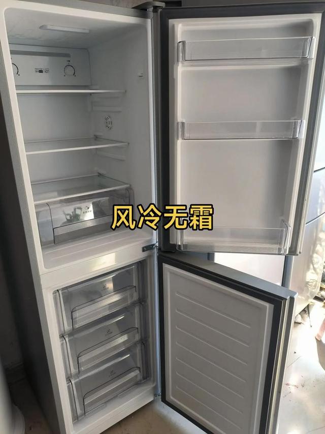冰箱内部这个数字并不是温度 学会用这个功能食材少发霉！