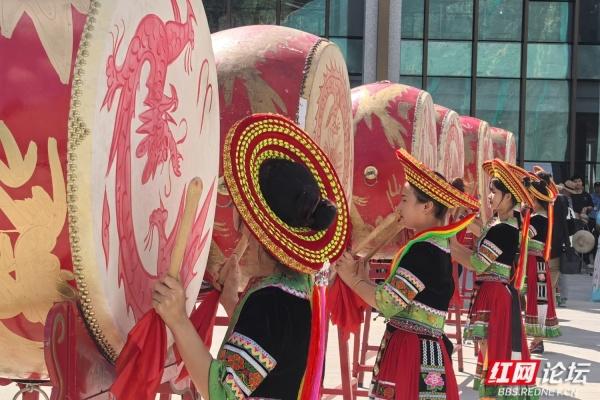 全球最长高山索道开通！解锁“云端赏梯田”新体验，秘境不再难寻