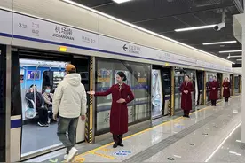 济南地铁3号线二期开通运营 全市进入“空轨换乘”时代图片