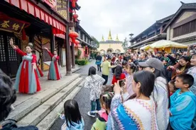 国庆假期，云南省旅游花费472.4亿元！图片