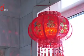 深夜，看到邻居家“着火”，哈尔滨一居民紧急报警！保安火速上门，竟是美丽的误会？图片
