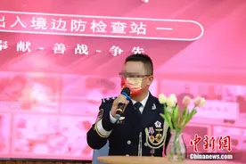 电视剧都不敢这么演！缉毒警卧底侦查连续偶遇同事图片