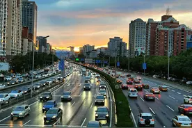 春节北京高速拥堵路段同比降三成，“七站两场”旅客疏散效率翻倍图片