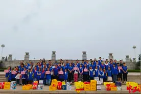 青岛莱西市蒲公英志愿服务中心工会开展中秋送温暖活动图片