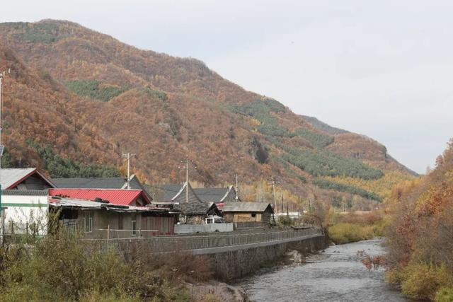 省媒看白山 | 吉林日报：玩转长白县，哪些地方你不得不去