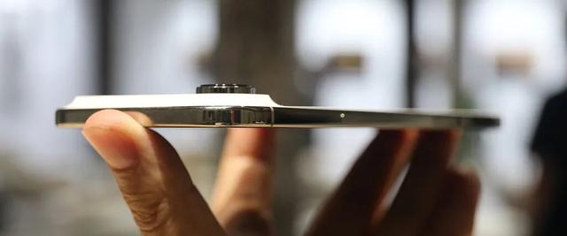 iPhone Air真机惊艳，一小时极限体验苹果秋季全系新品