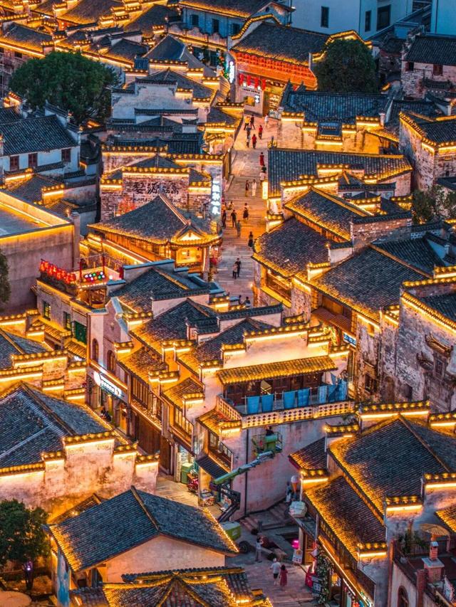 江西跨年攻略出炉！烟火、演唱会、非遗巡游……解锁 N 种新年打开方式