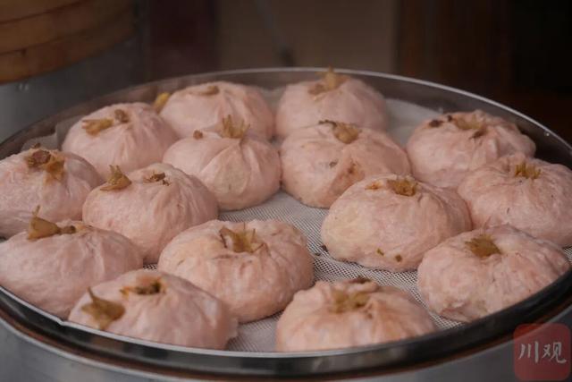 发现新景｜榴香咖啡、船城慢递……在会理古城探“新”