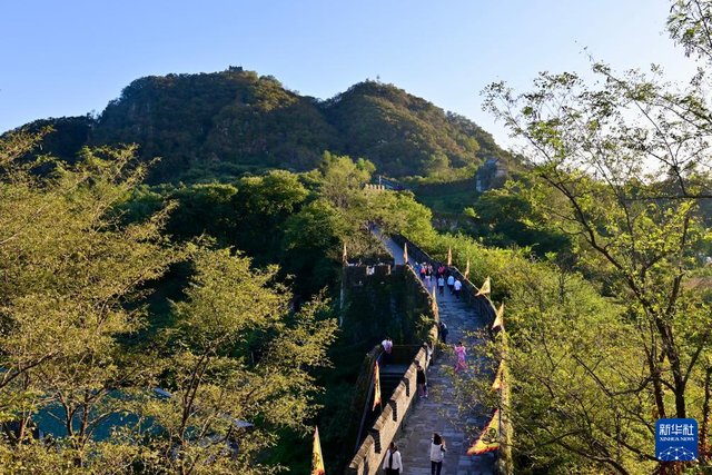 G331：“国门之路”促发展