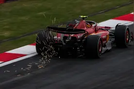 （体育）赛车——F1中国大奖赛正赛赛况(3)图片