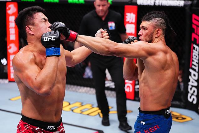 UFC上海站火爆收官